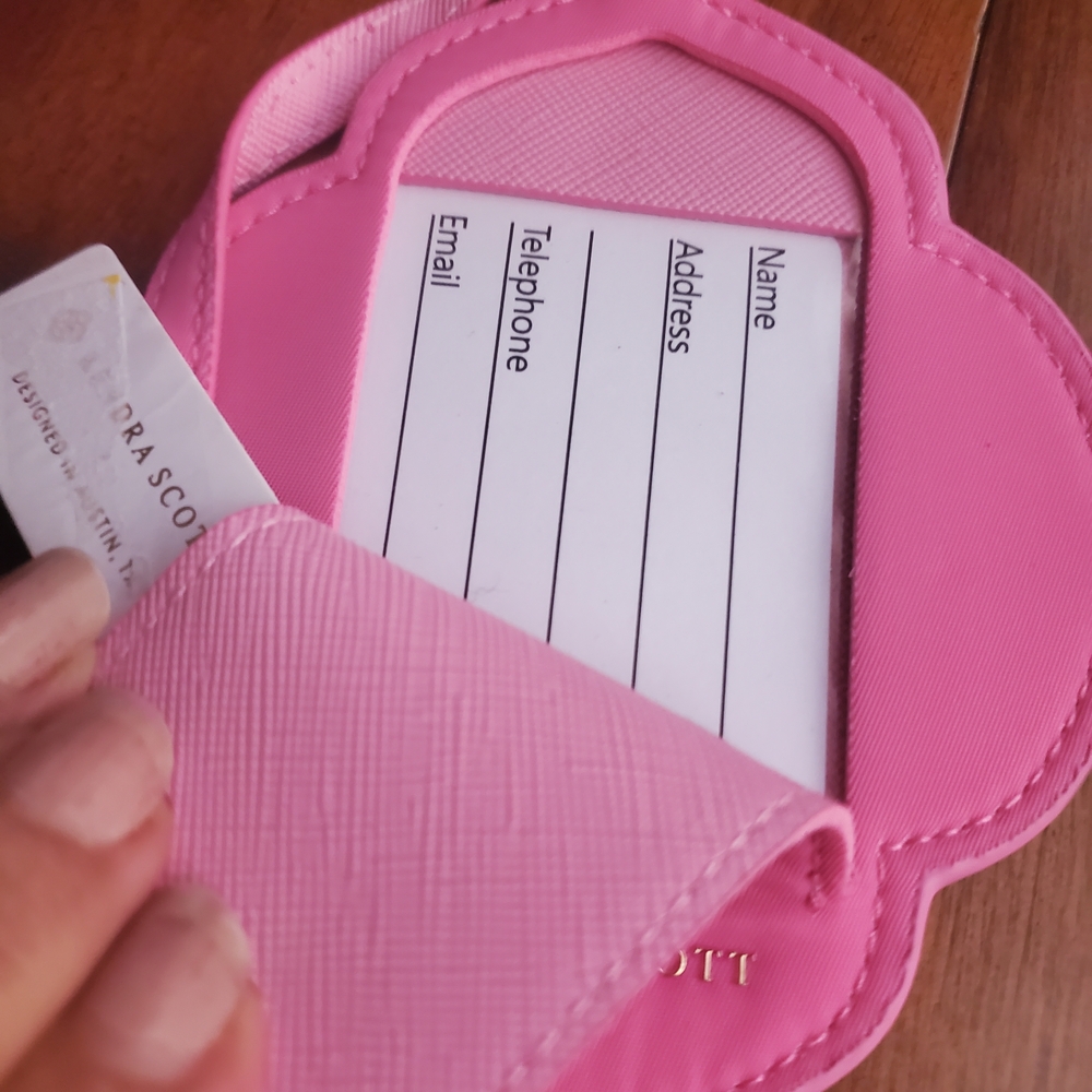 Kendra Scott Pink Passport Holder and Luggage Tag Set - Picture 2 of 7
